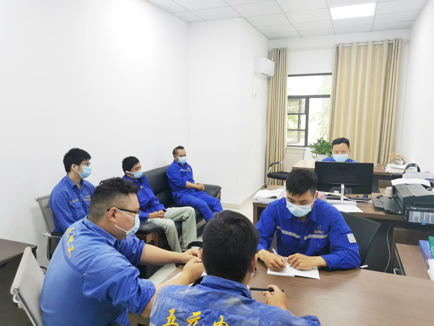 1591172344042059817.jpg 1591172344042059817.jpg